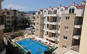Class Family Apart Hotel  3*